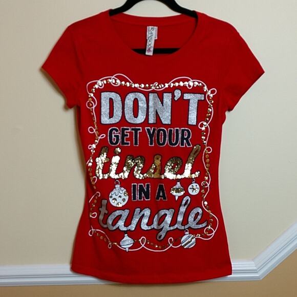 Ransom Red "Don't get your Tinsel in a Tangle" Tee size Large Juniors - Picture 1 of 7